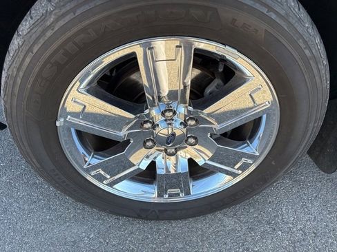 Used 2015 Ford Expedition EL Limited w/ Equipment Group 301A image 10