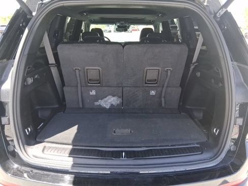 Used 2024 Jeep Grand Cherokee L Altitude AWD/4WD image 6