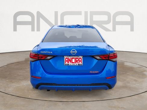 Used 2025 Nissan Sentra SV FWD image 11