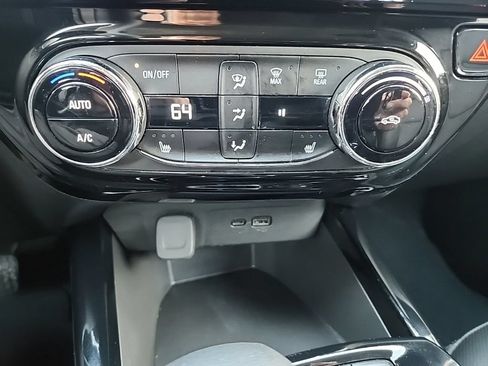 Certified 2025 Chevrolet Trax ACTIV w/ Driver Confidence Package FWD image 21