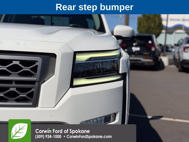 Used 2022 Nissan Frontier SV w/ SV Premium Package AWD/4WD image 8