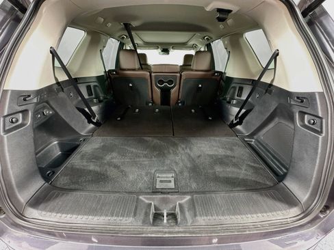 Certified 2023 Honda Pilot Elite image 36