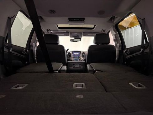 Used 2020 GMC Yukon Denali w/ Open Road Package AWD/4WD image 17