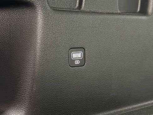 Used 2020 Kia Telluride S AWD/4WD image 33