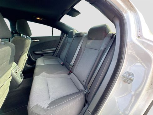 Used 2020 Dodge Charger SXT image 11