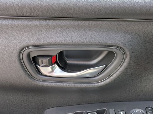 New 2026 Honda HR-V EX-L image 12