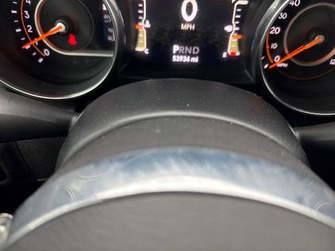 Used 2020 Jeep Wrangler Unlimited Sahara image 28