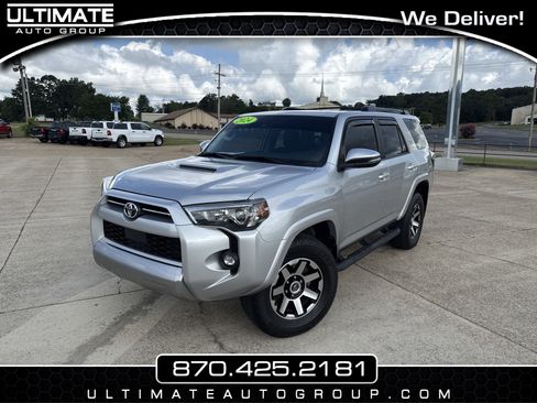 Used 2024 Toyota 4Runner TRD Off-Road Premium image 1