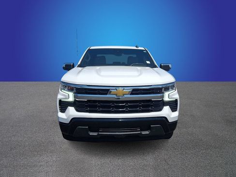 Used 2025 Chevrolet Silverado 1500 LT RWD image 2