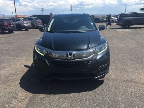 Used 2021 Honda HR-V LX image 2