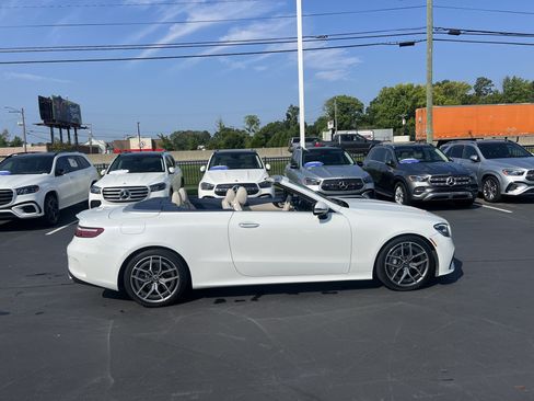 Used 2023 Mercedes-Benz E 450 Cabriolet image 12