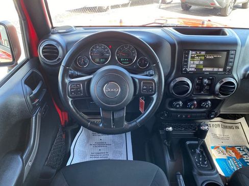 Used 2017 Jeep Wrangler Unlimited Sport w/ Quick Order Package 24S AWD/4WD image 20