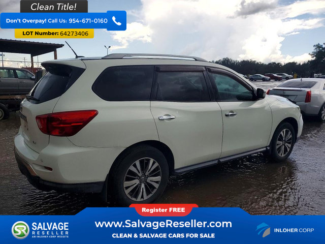 Used 2017 Nissan Pathfinder SV FWD image 4