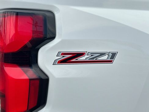 Certified 2023 Chevrolet Colorado Z71 w/ Z71 Convenience Package 2 image 37