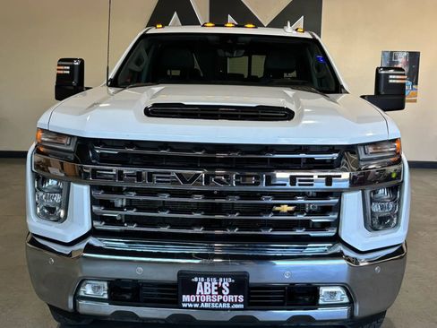 Used 2020 Chevrolet Silverado 3500 LTZ w/ LTZ Plus Package image 3