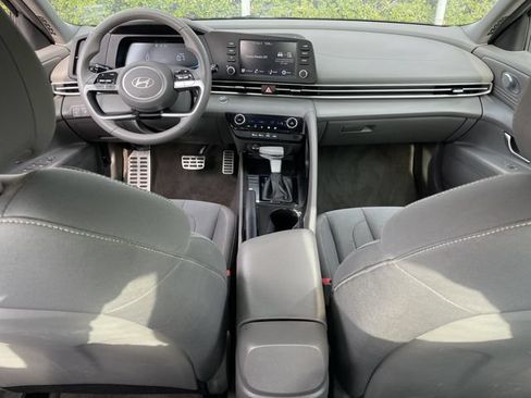 Used 2026 Hyundai Elantra Sport w/ Cargo Package FWD image 9