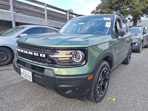 Used 2025 Ford Bronco Sport Outer Banks w/ Outer Banks Tech Package+ image 3