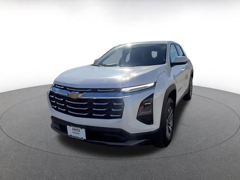 Used 2025 Chevrolet Equinox LT image 7