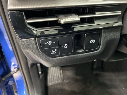 New 2026 Kia Sportage SX image 11