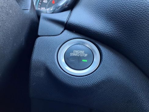 Used 2024 Chevrolet Equinox LT image 15