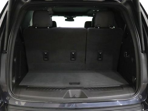 Used 2023 Chevrolet Tahoe LT w/ LT Signature Plus Package AWD/4WD image 33
