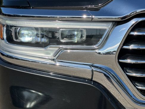 Used 2019 RAM 1500 Limited AWD/4WD image 36