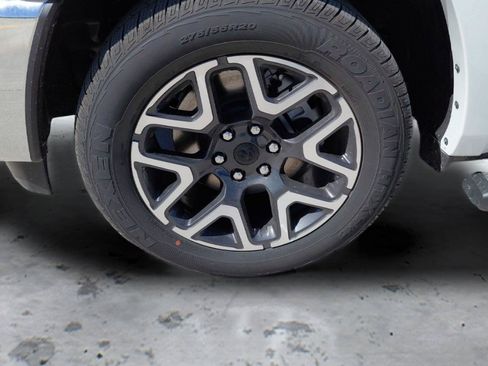New 2026 RAM 1500 Laramie AWD/4WD image 10
