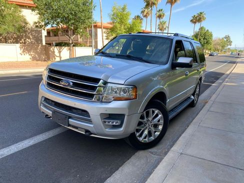 Used 2016 Ford Expedition Limited AWD/4WD image 15
