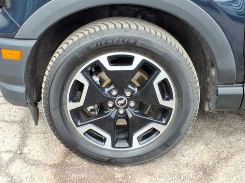Used 2021 Ford Bronco Sport Outer Banks w/ Outer Banks Package AWD/4WD image 9