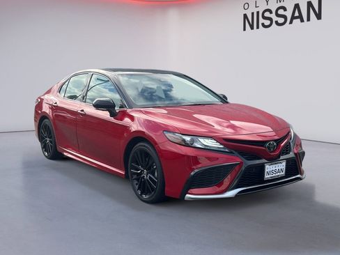 Used 2023 Toyota Camry XSE image 7