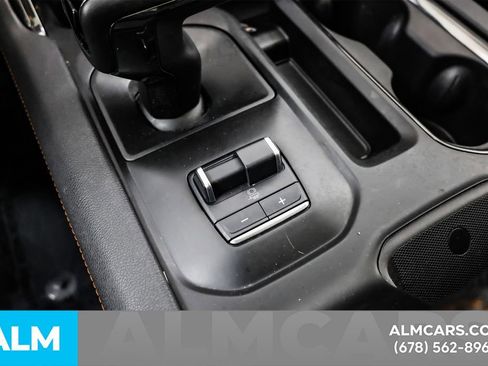 Used 2023 GMC Sierra 1500 AT4 w/ AT4 Premium Package AWD/4WD image 34