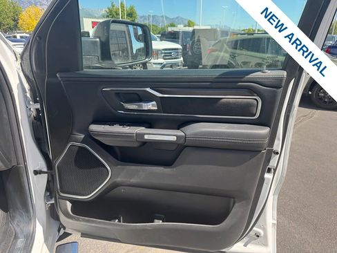Used 2022 RAM 1500 Laramie AWD/4WD image 10
