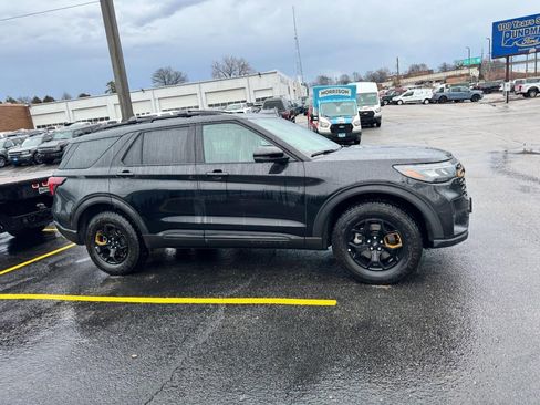 Used 2026 Ford Explorer Tremor w/ Tremor Ultimate Package image 2