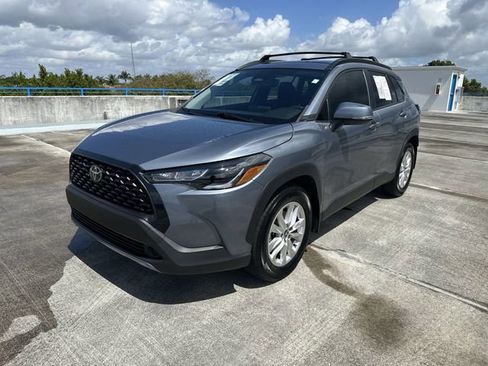 Used 2024 Toyota Corolla Cross LE w/ Moonroof Package image 34