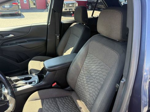 Used 2018 Chevrolet Equinox LT w/ Sun & Infotainment Package AWD/4WD image 30