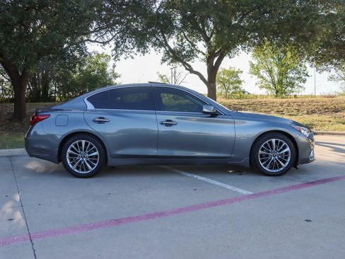 Used 2018 INFINITI Q50 Luxe RWD image 8