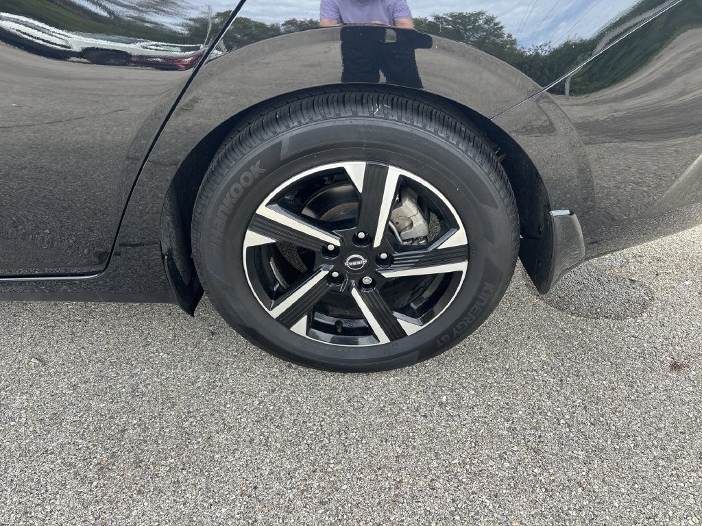 Certified 2025 Nissan Sentra SV w/ All-Weather Package FWD image 15