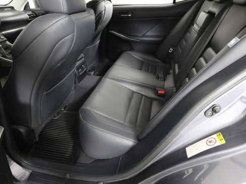 Used 2015 Lexus IS 250 image 17