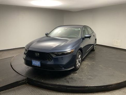 Used 2024 Honda Accord EX image 3