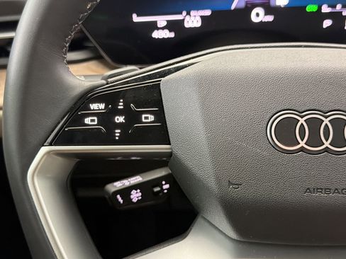 Certified 2025 Audi Q5 Premium w/ Convenience Package AWD/4WD image 14
