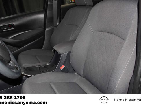 Used 2024 Toyota Corolla LE FWD image 4