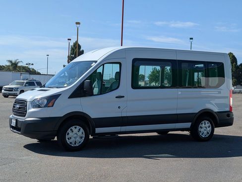 Used 2018 Ford Transit 350 XL RWD image 4