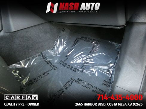 Used 2025 Toyota Tacoma Limited AWD/4WD image 42