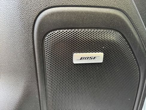 Used 2022 Chevrolet Silverado 2500 LTZ w/ LTZ Premium Package image 12