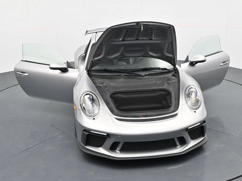 Certified 2018 Porsche 911 GT3 RWD image 20