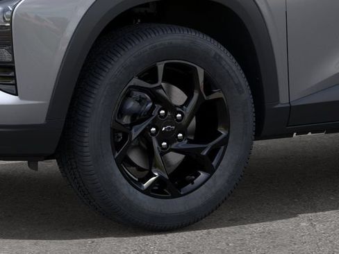 New 2026 Chevrolet Trax LT w/ Midnight Edition FWD image 9