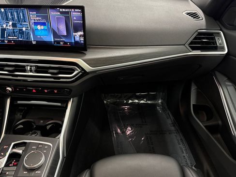 Used 2023 BMW 330i Sedan w/ Driving Assistance Package image 30