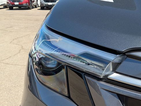 Certified 2025 Subaru Forester Limited image 6