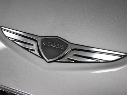 New 2026 Genesis GV70 2.5T Select AWD/4WD image 4