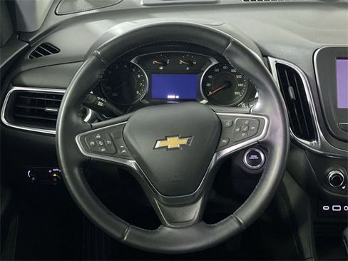 Used 2022 Chevrolet Equinox LT image 16